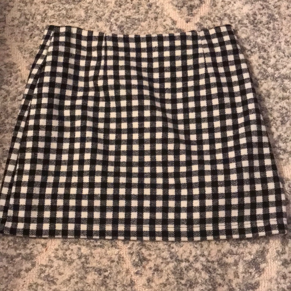 Checkered print skirt